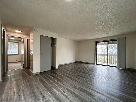 3rd image of 441 Smithers Ave S APT 3