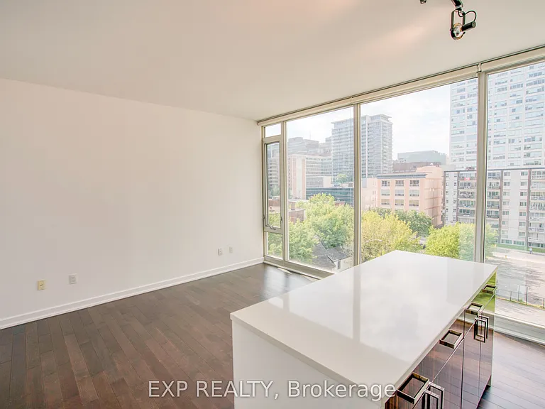 300 Lisgar St #603 — Photo 39