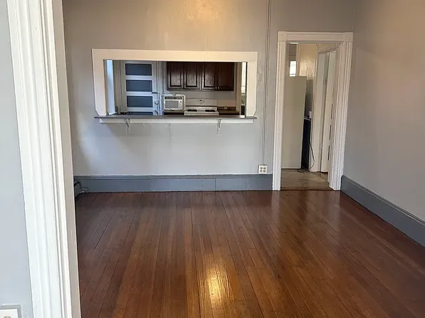 297 Atwells Ave #3, Providence, RI 02903
