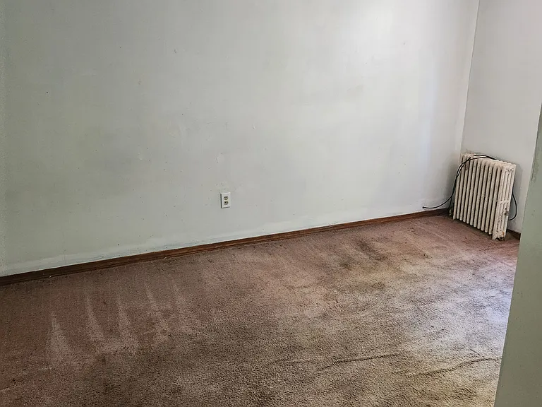 630 E Lackawanna Ave — Photo 6