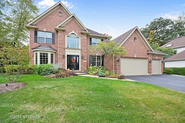 3705 Queen Elizabeth Ct photo 1