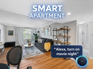 10128 Manchester Rd APT A, Kirkwood, MO