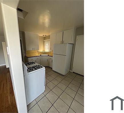 4th image of 4162 Somerset Dr #2