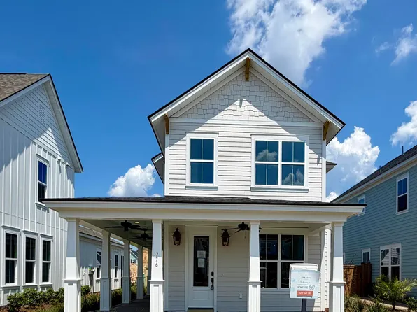 776 Blueway Ave, Summerville, SC 29486
