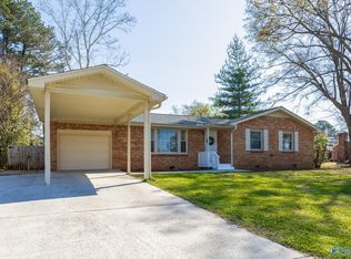 7717 Saxon Dr SW, Huntsville, AL 35802