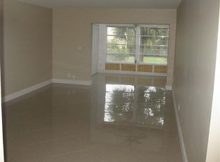 9233 SW 8th St APT 308, Boca Raton, FL 33428