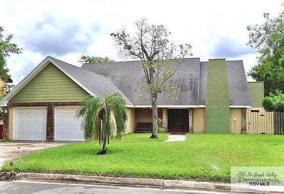 2nd image of 64 Arien Ct