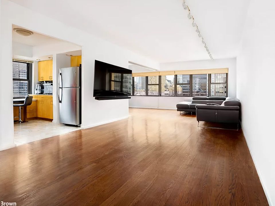 1st image of 160 E 38th St APT 34D