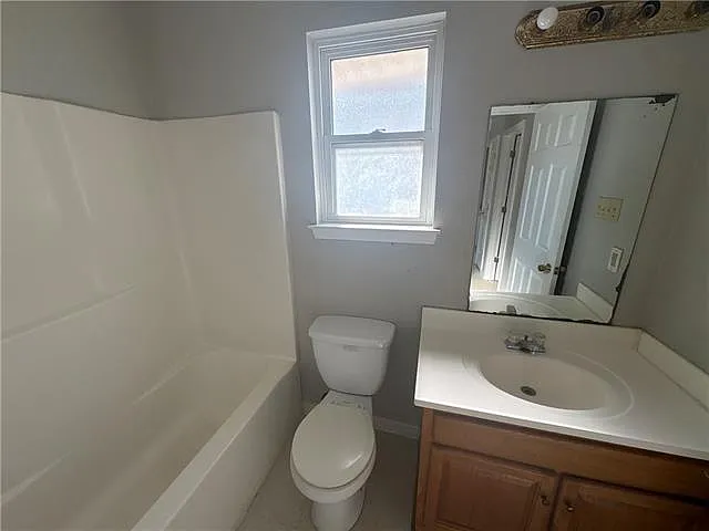 9018 Amour Dr — Photo 6