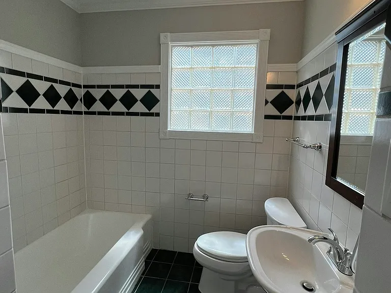 1313 Casa Vale Dr — Photo 22