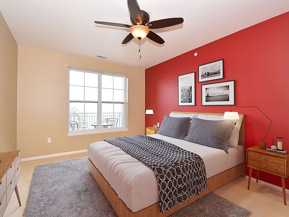 5th image of 3862 S Lake Dr #133