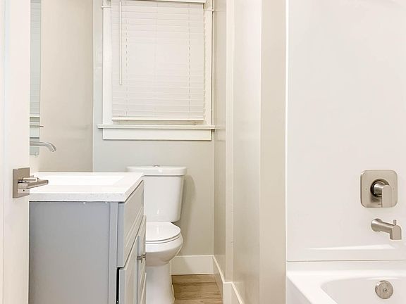 5th image of 1747 5th Ave APT 20