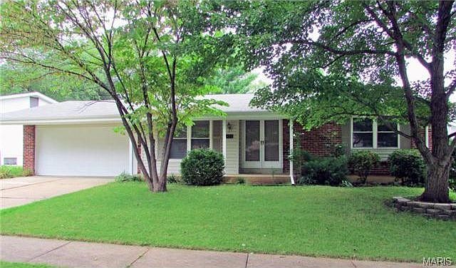 1st image of 523 Arborwood Dr