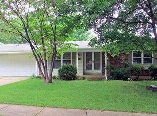 523 Arborwood Dr, Ballwin, MO