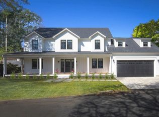 8 Smith Rd, Hingham, MA 02043