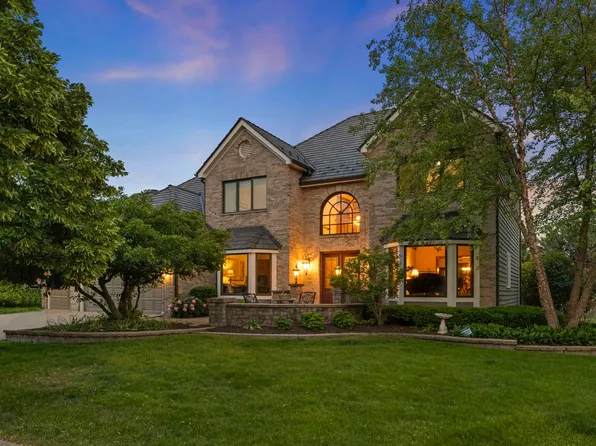 3819 Cadella Cir, Naperville, IL 60564