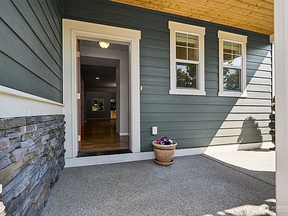 2nd image of 8019 162nd Street Ct E