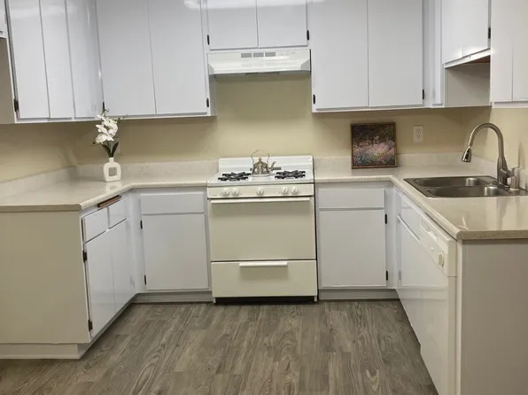 Tujunga, 277 W Tujunga Ave #279, Burbank, CA 91502