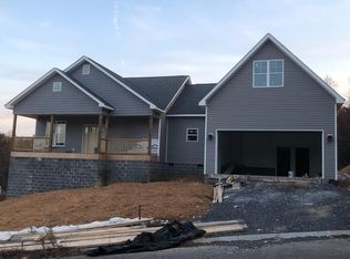 3065 Lamory Ln, Rocky Face, GA 30740