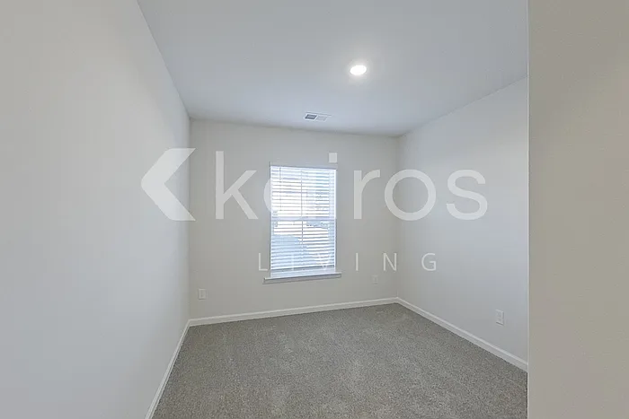 2191 Banyan Cir — Photo 18