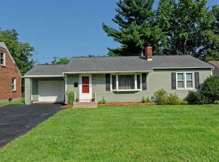 18 Forest Dr, Albany, NY 12205