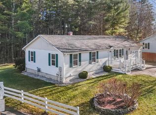 24 Cricket Ln, Concord, NH 03301