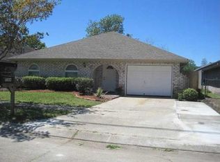 1304 Pecan Ave, Metairie, LA 70001