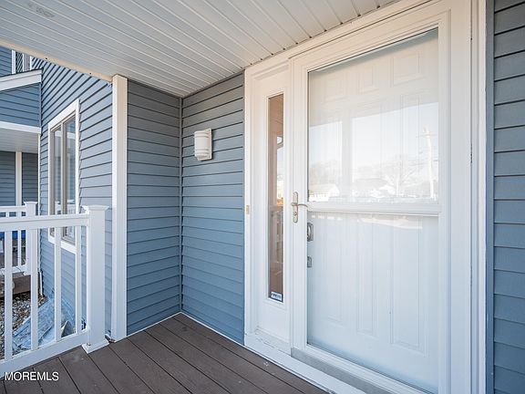 4th image of 2410 Sylvan Drive #2
