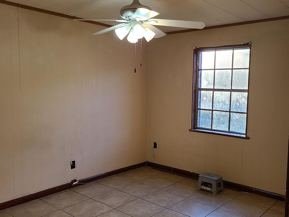 1st image of 3020 Bemis Ave