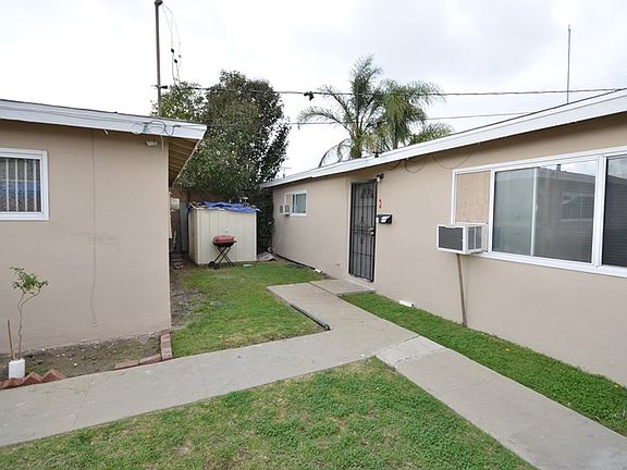 2nd image of 1049 1051 Torrance Blvd