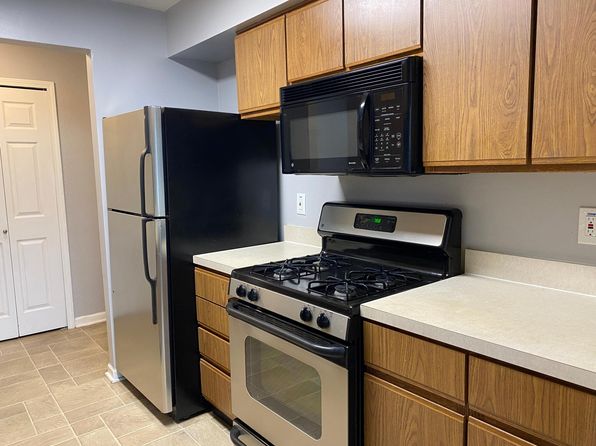 111 Fieldcrest St APT 201