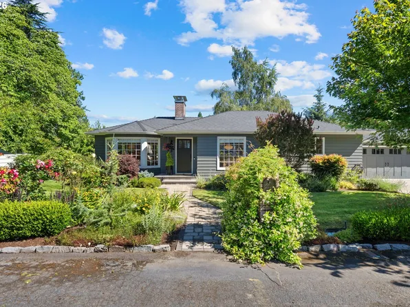 8795 SW Birchwood Rd, Portland, OR 97225
