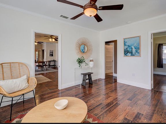 3rd image of 1857 Glen Ave