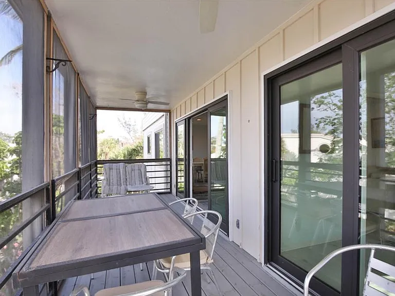3440 Gulf Of Mexico Dr #9 — Photo 32