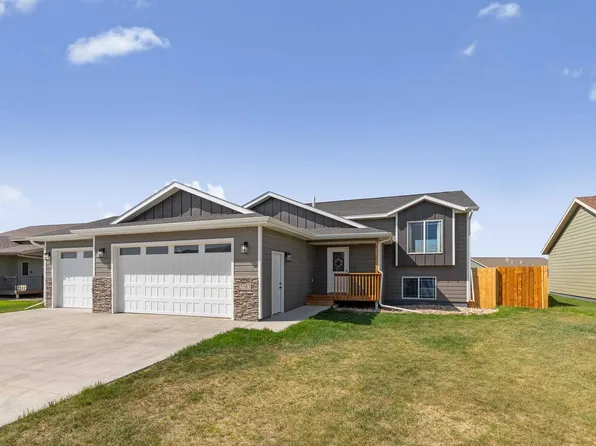 3563 Remington Rd, Rapid City, SD 57703