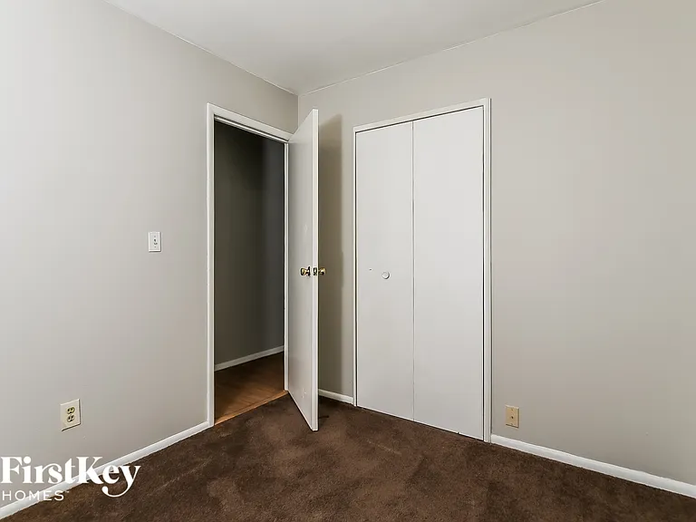 4110 Mellis Dr — Photo 14