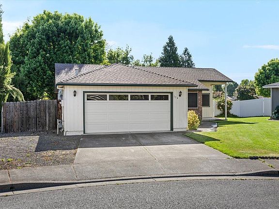 3rd image of 154 Silverwood Ct