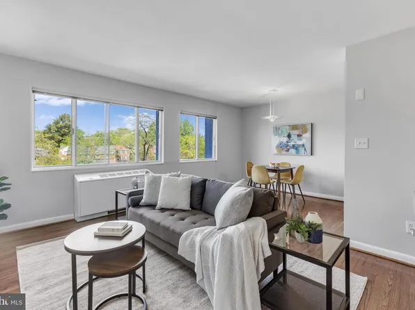 3701 5th St S APT 306, Arlington, VA 22204