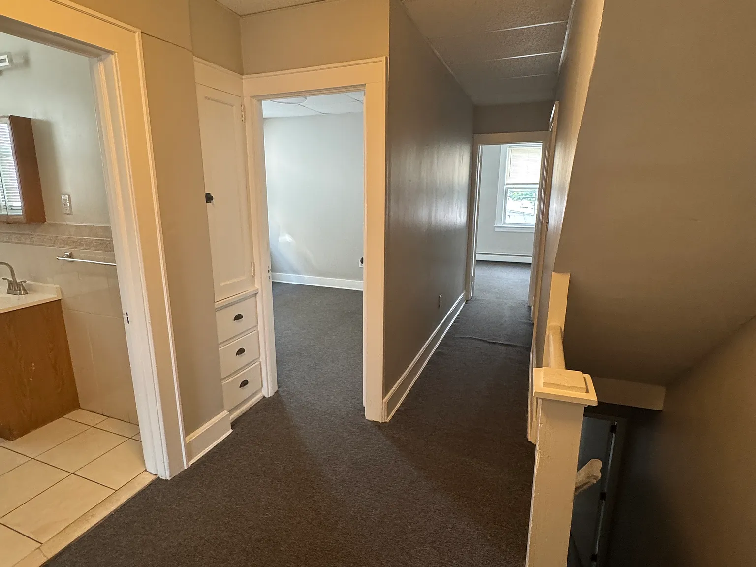 2 bed, 1200 sqft, $2,700 — Photo 3