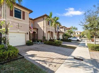 3436 W 90th St, Hialeah, FL 33018
