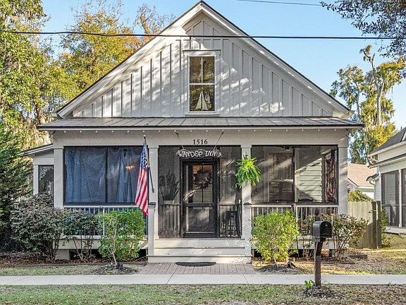 2nd image of 1516 Old Shell Rd