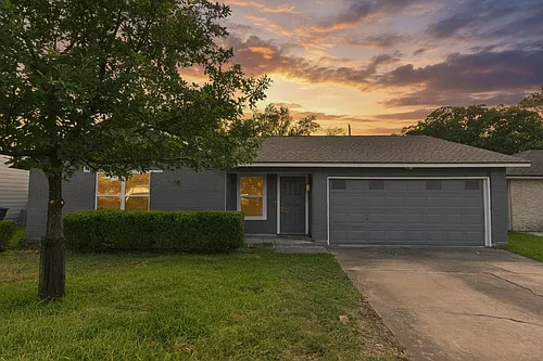 11214 Blackmoor Dr Photo 1