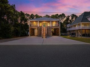 303 Conde Ave, Dauphin Island, AL 36528