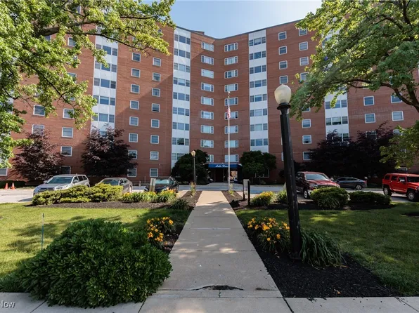 11850 Edgewater Dr APT 1019, Lakewood, OH 44107