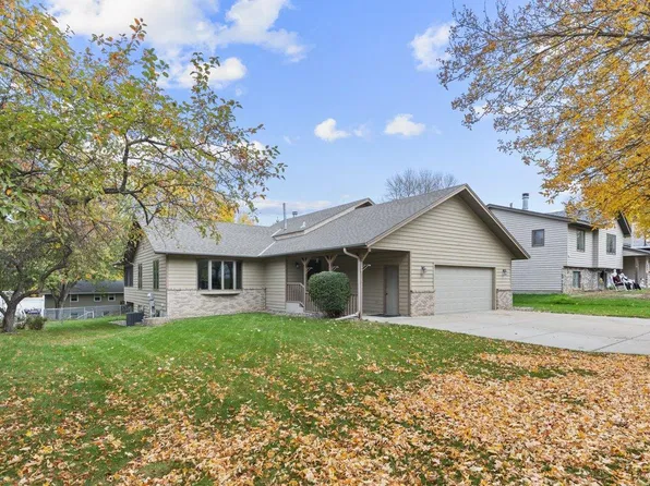 1921 Linda Ln, Saint Cloud, MN 56301