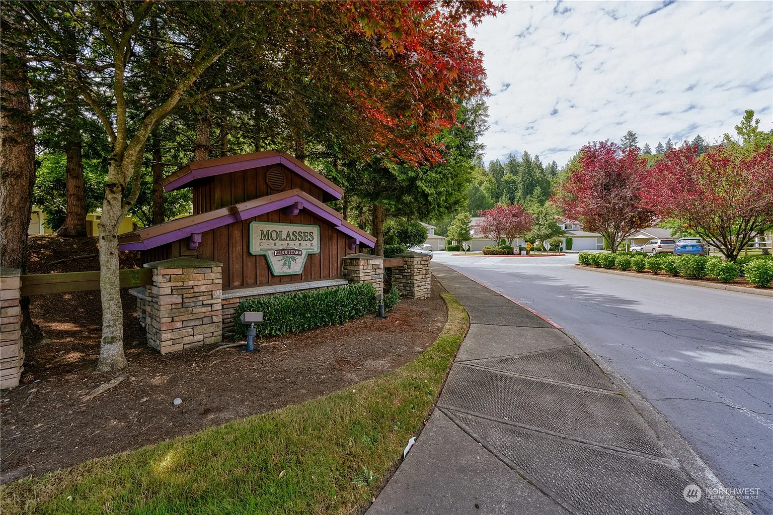15150 140th Way SE #F203 photo 1