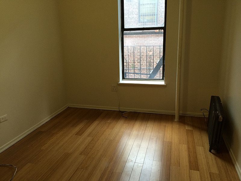 1st image of 305 E 110th St APT 2R