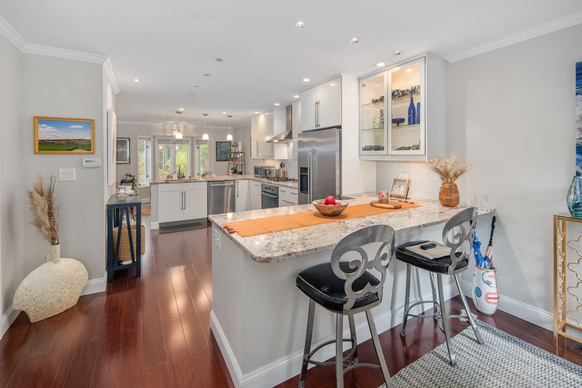 next background image