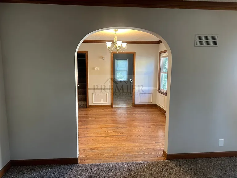 6328 College Ave — Photo 5
