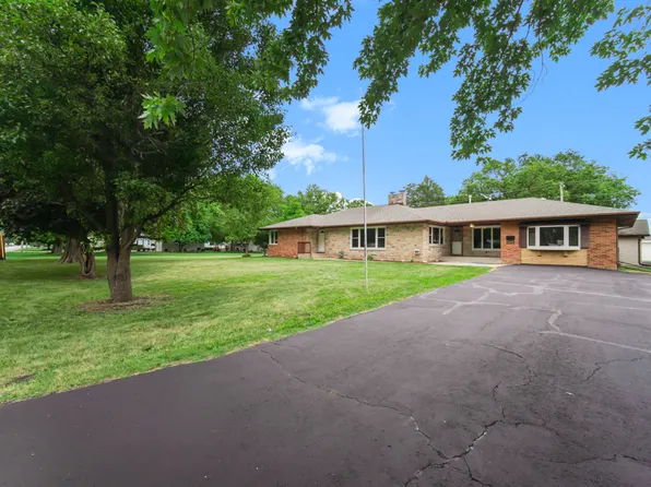 502 8th St, Mazon, IL 60444